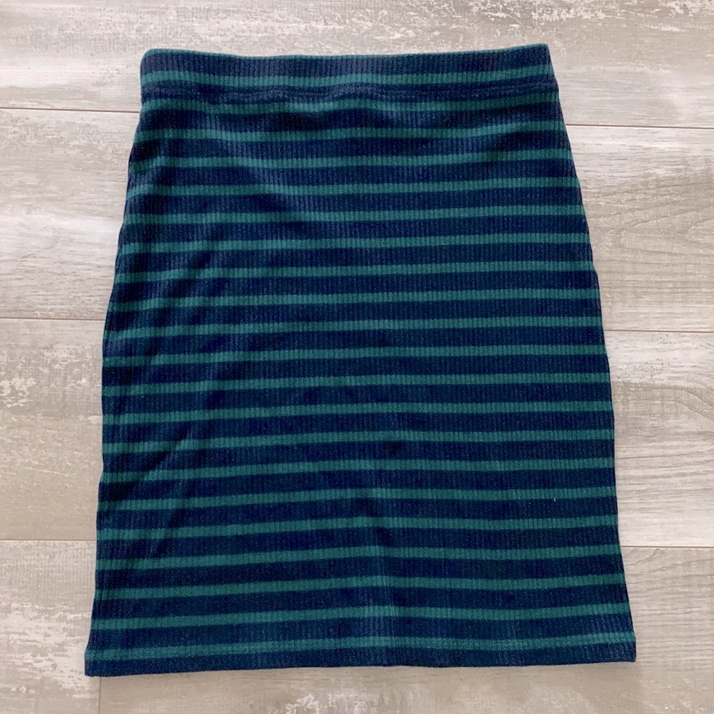 ABERCROMBIE &FITCH MINI SKIRT SIZE XS